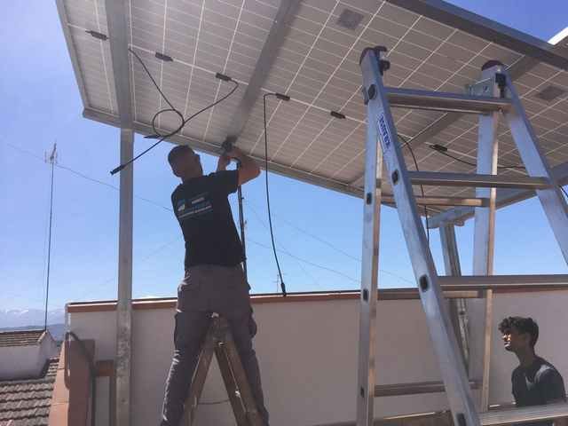 Autoconsumo vivienda 3,6 kWp instalado en Granada