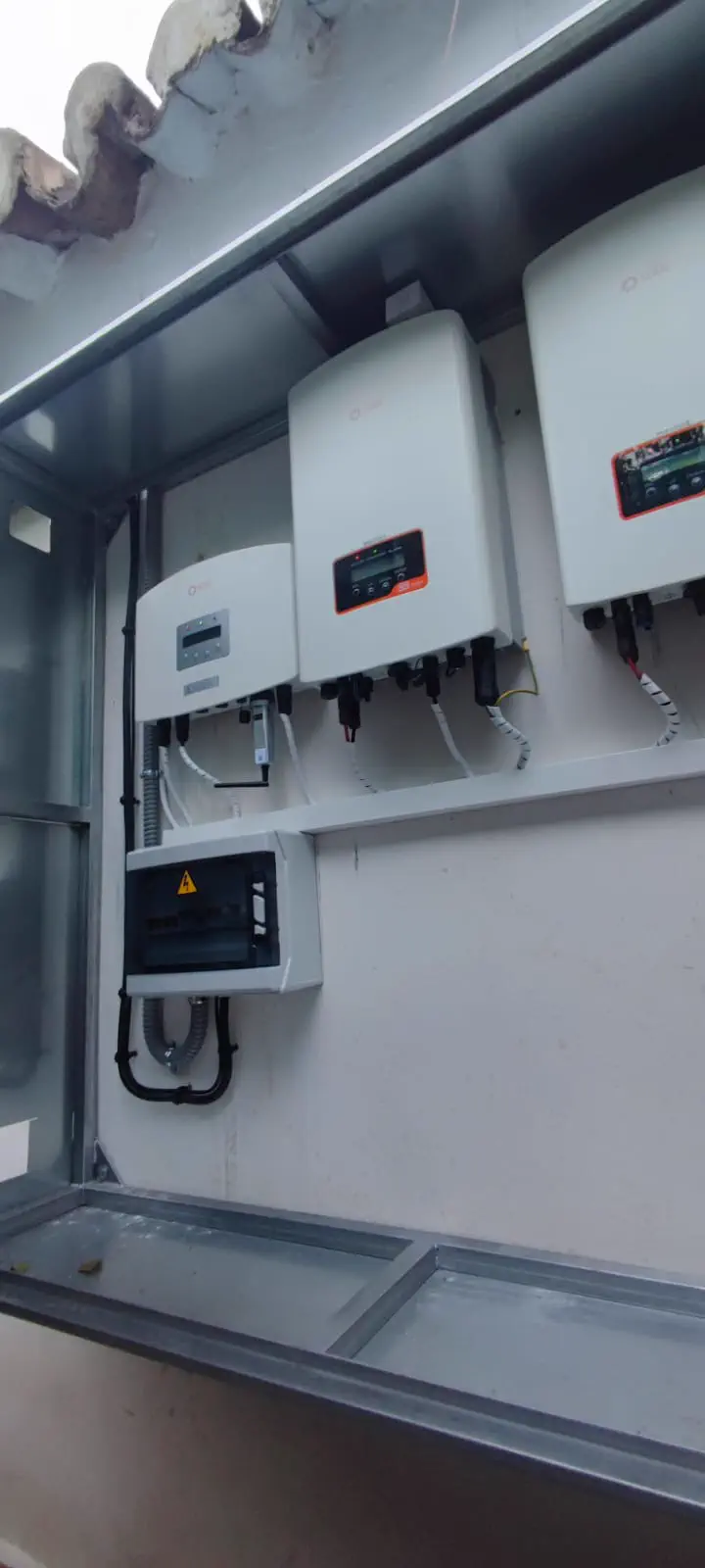 Autoconsumo monofásico de 10 kW realizado por Greenvoltio en Otívar, Costa Tropical